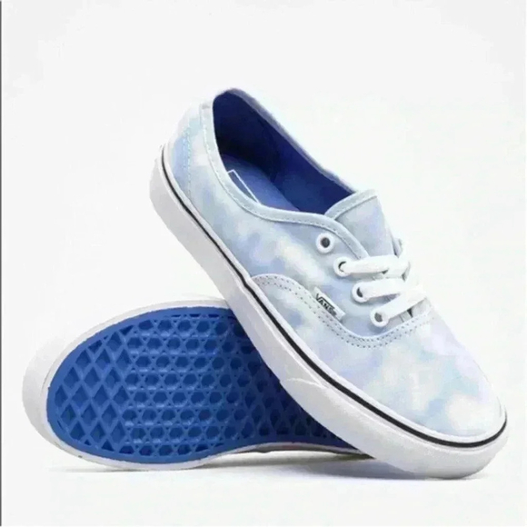 Vans Shoes - Vans authentic shoe tie dye palace